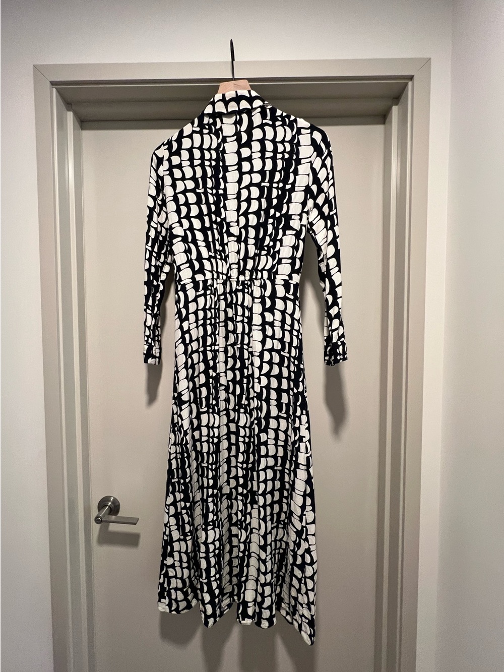 Zara Patterned Dress - Picture 4 of 5
